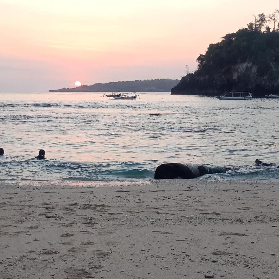 Отель Abian Selumbung Bungalow Toyapakeh Экстерьер фото